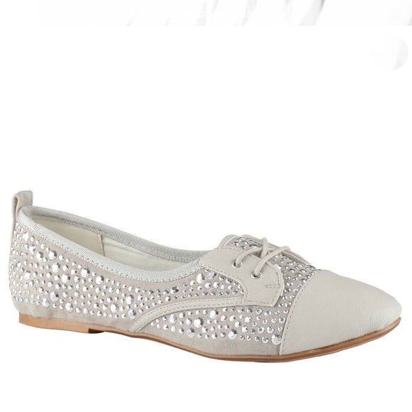 Aldo Silver Jeweled Raschilla Flats - Picture 1 of 3